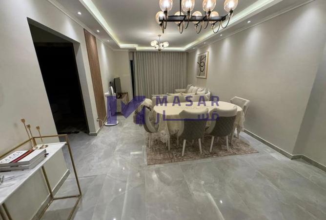 8243621 - Property Image 3