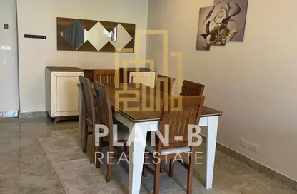شقة - 2 غرف نوم - 3 حمامات للايجار في ذا كورت ياردز - كمبوندات الشيخ زايد - الشيخ زايد - الجيزة
