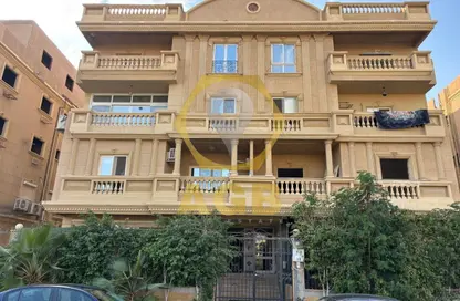 شقة - 3 غرف نوم - 3 حمامات للبيع في المجاورة الرابعة - المنطقة الخامسة - مدينة الشروق - القاهرة