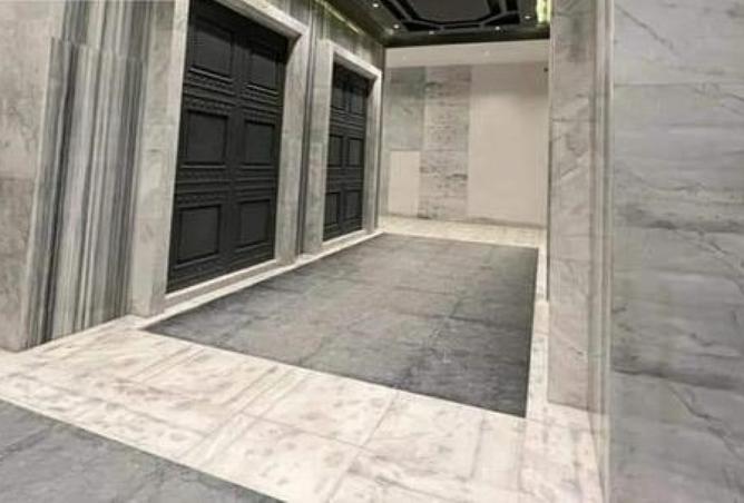 8092350 - Property Image 3