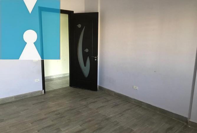 8199673 - Property Image 2