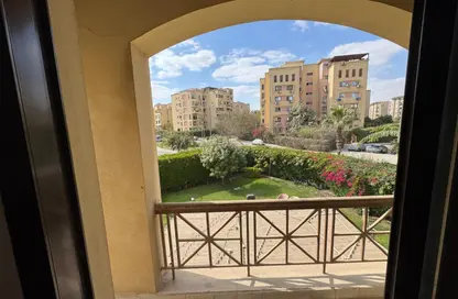 شقة - 3 غرف نوم - 3 حمامات للايجار في حي الاشجار - طريق الواحات - مدينة 6 أكتوبر - الجيزة