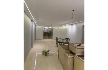 Apartment - 3 Bedrooms - 2 Bathrooms for rent in 10th Sector - Zahraa El Maadi - Hay El Maadi - Cairo