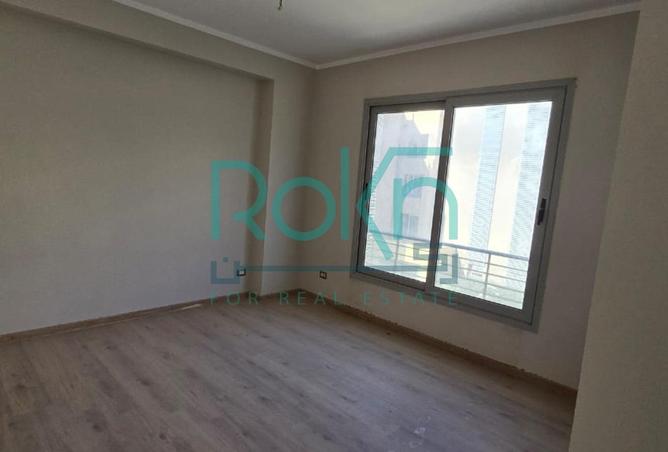 8394829 - Property Image 3