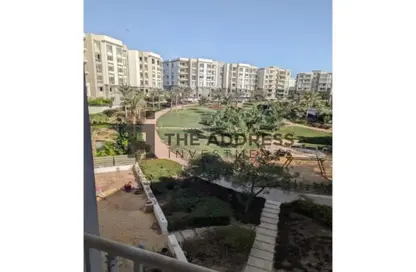 Apartment - 2 Bedrooms - 2 Bathrooms for sale in Hyde Park - 5th Settlement Compounds - The 5th Settlement - New Cairo City - Cairo