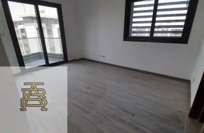 Apartment - 2 Bedrooms - 2 Bathrooms for sale in Madinaty - Cairo