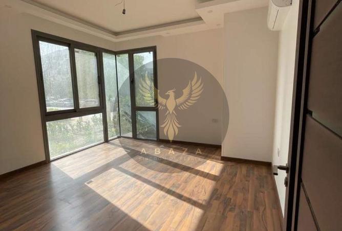 8480210 - Property Image 2