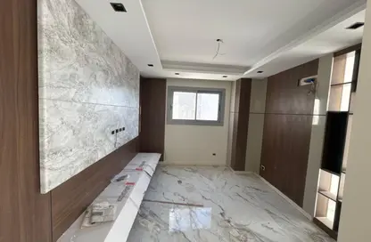 Apartment - 3 Bedrooms - 3 Bathrooms for rent in New Giza - Cairo Alexandria Desert Road - 6 October City - Giza