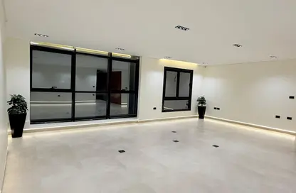 Office Space - Studio - 2 Bathrooms for rent in Maadi - Hay El Maadi - Cairo