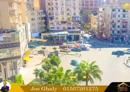 Apartment - 3 Bedrooms - 3 Bathrooms for sale in Mohamed Fawzy Moaz St. - Smouha - Hay Sharq - Alexandria