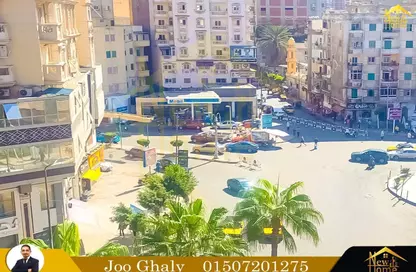 Apartment - 3 Bedrooms - 3 Bathrooms for sale in Mohamed Fawzy Moaz St. - Smouha - Hay Sharq - Alexandria