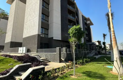Apartment - 2 Bedrooms - 2 Bathrooms for sale in Madinaty - Cairo