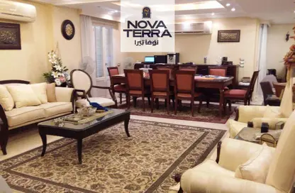 Apartment - 3 Bedrooms - 3 Bathrooms for sale in Hadayek Al Mohandessin - 4th District - Sheikh Zayed City - Giza