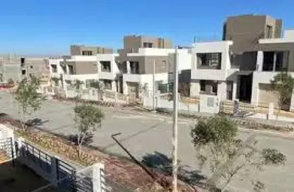 فيلا - 4 غرف نوم - 4 حمامات للبيع في بالم فيلا - طريق الواحات - مدينة 6 أكتوبر - الجيزة