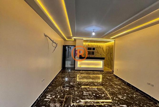 8301279 - Property Main Image