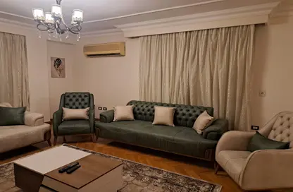Apartment - 3 Bedrooms - 3 Bathrooms for rent in Street 16 - Maadi - Hay El Maadi - Cairo