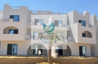 شاليه - 4 غرف نوم - 2 حمامات للبيع في منتجع ماجستي باي جلالة - العين السخنة - السويس