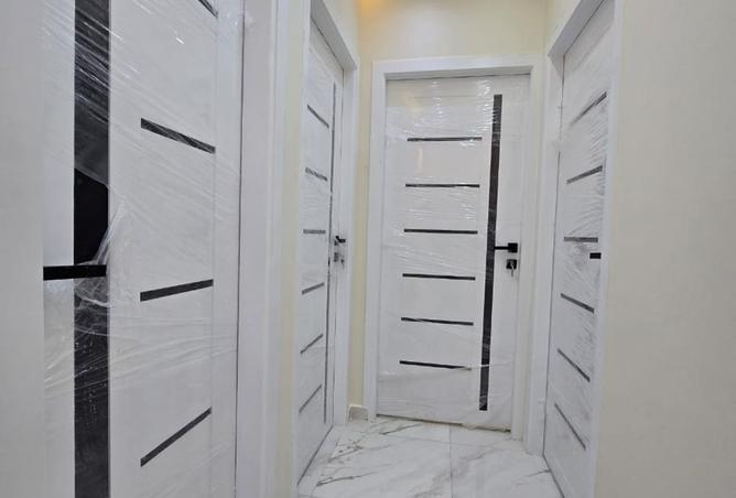 8192077 - Property Image 2