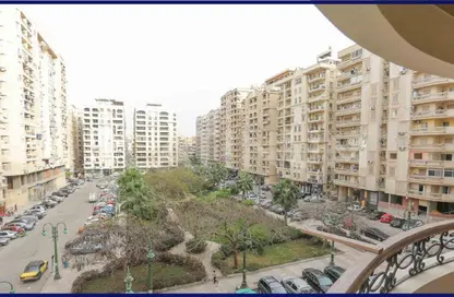 شقة - 3 غرف نوم - 2 حمامات للبيع في شارع توت عنخ امون - سموحة - حي شرق - الاسكندرية