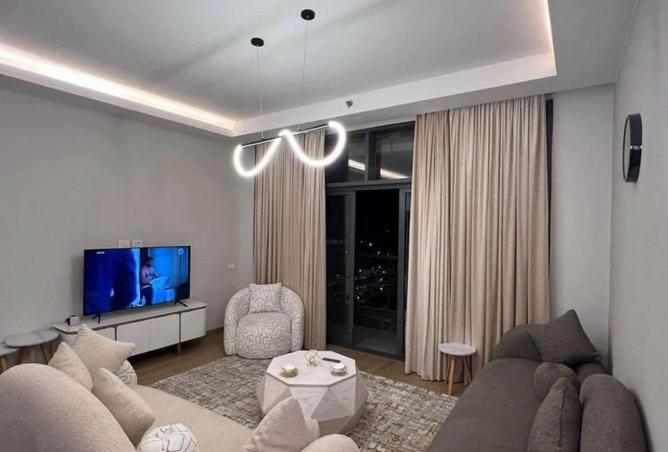 8112279 - Property Image 2