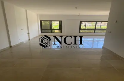 شقة - 3 غرف نوم - 2 حمامات للايجار في مون ريزيدنس - فيفث سكوير - التجمع الخامس - مدينة القاهرة الجديدة - القاهرة