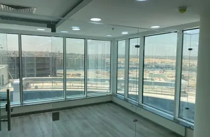 مساحات مكتبية - استوديو - 2 حمامات للايجار في تريفيوم سكوير - شارع التسعين الشمالي - التجمع الخامس - مدينة القاهرة الجديدة - القاهرة