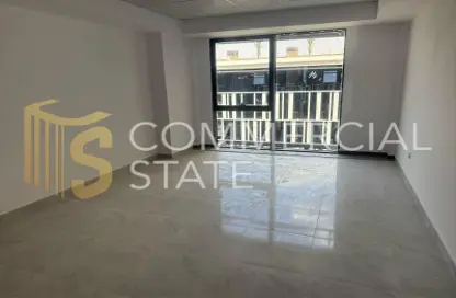 مساحات مكتبية - استوديو - 1 حمام للايجار في شارع التسعين الشمالي - التجمع الخامس - مدينة القاهرة الجديدة - القاهرة