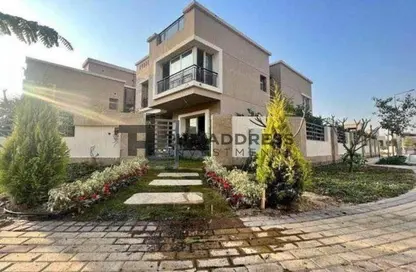 Villa - 4 Bedrooms - 3 Bathrooms for sale in Taj City - 5th Settlement Compounds - The 5th Settlement - New Cairo City - Cairo
