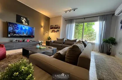 Apartment - 2 Bedrooms - 2 Bathrooms for rent in Palm Hills Village Gate - South Investors Area - New Cairo City - Cairo