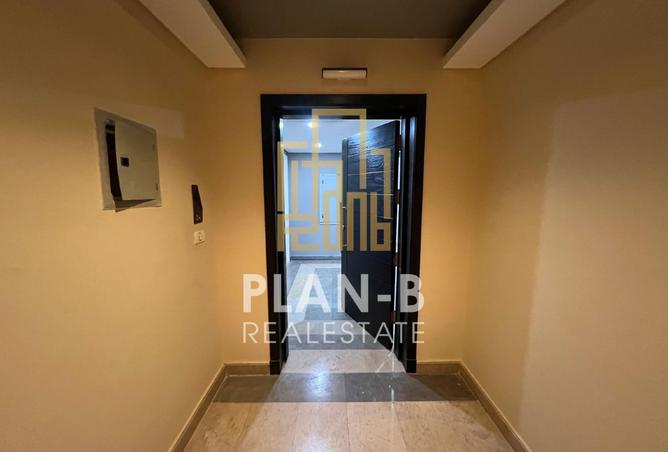 8223465 - Property Image 2