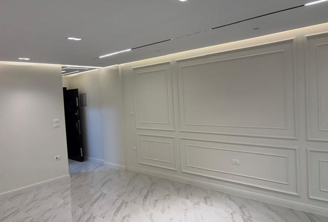 8555999 - Property Image 2