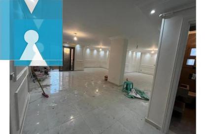 Apartment - 3 Bedrooms - 3 Bathrooms for sale in Opera City - 6th District - Sheikh Zayed City - Giza