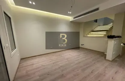 فيلا - 5 غرف نوم - 5 حمامات للايجار في ميفيدا - كمبوندات التجمع الخامس - التجمع الخامس - مدينة القاهرة الجديدة - القاهرة
