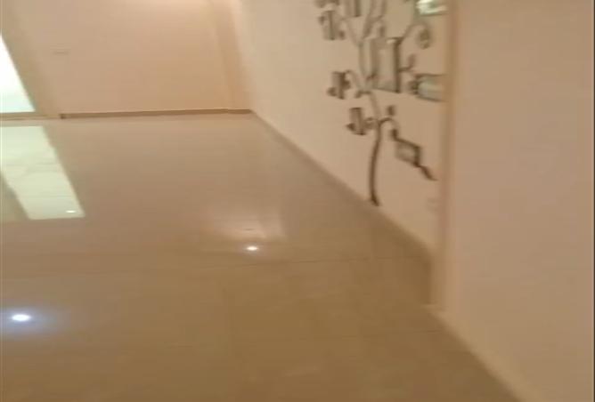 8040072 - Property Image 3