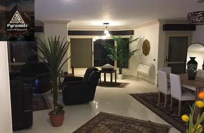 Apartment - 3 Bedrooms - 3 Bathrooms for rent in Mosadak St. - Dokki - Giza