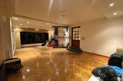 Apartment - 3 Bedrooms - 1 Bathroom for sale in Nasr City - Cairo