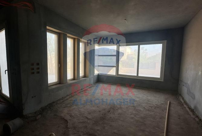 8200543 - Property Image 3