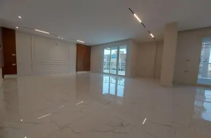 Apartment - 3 Bedrooms - 3 Bathrooms for sale in Mosadak St. - Dokki - Giza