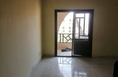 Apartment - 3 Bedrooms - 2 Bathrooms for rent in Al Rehab - New Cairo City - Cairo