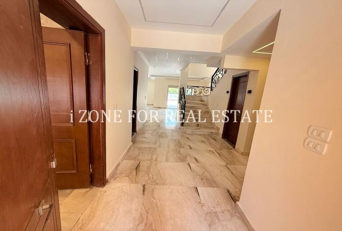 8304998 - Property Image 3