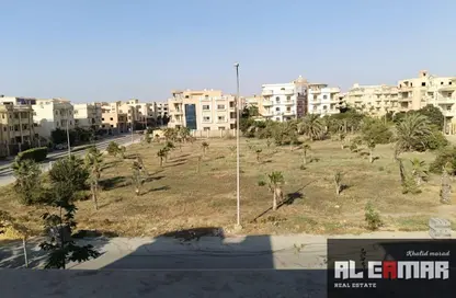Apartment - 3 Bedrooms - 2 Bathrooms for rent in West Somid Road - West Somid - 6 October City - Giza