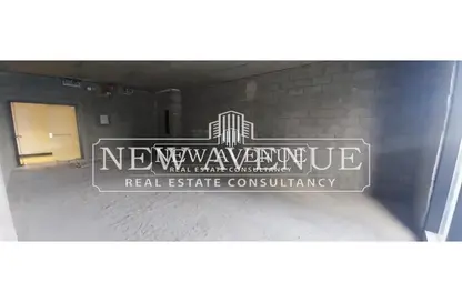 Office Space - Studio - 1 Bathroom for rent in Hyde Park Business District Mall - South Teseen St. - The 5th Settlement - New Cairo City - Cairo