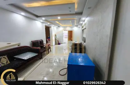 شقة - 4 غرف نوم - 2 حمامات للبيع في بولكلي - حي شرق - الاسكندرية