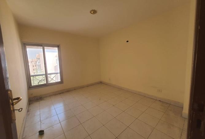 8006589 - Property Image 3