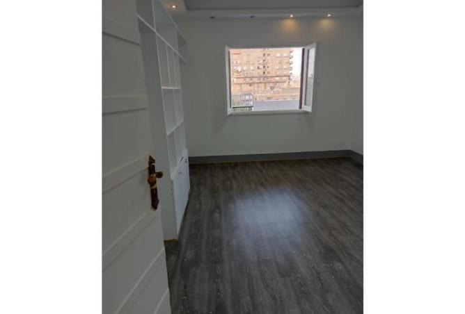 8275295 - Property Image 2