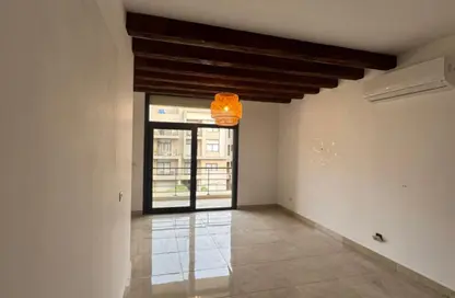 Apartment - 2 Bedrooms - 2 Bathrooms for rent in Moon Residences - Fifth Square - The 5th Settlement - New Cairo City - Cairo