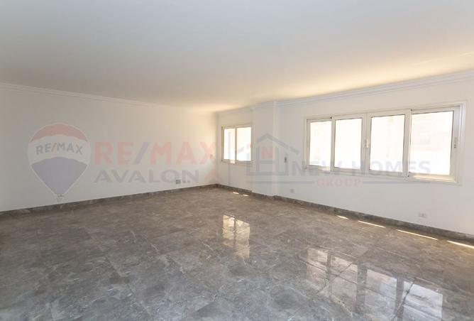 8201238 - Property Image 2