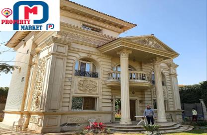 Villa - 4 Bedrooms - 4 Bathrooms for sale in Royal City - Sheikh Zayed Compounds - Sheikh Zayed City - Giza