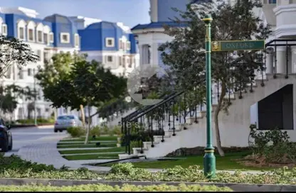 Townhouse - 3 Bedrooms - 3 Bathrooms for sale in Mountain View 4 - 6 October Compounds - 6 October City - Giza