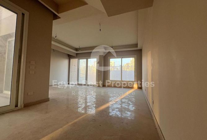 8327030 - صورة العقار 3